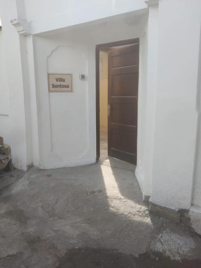 Villa Sentosa, Cheerful 3-Bedroom Villa With Pool Gili Trawangan Exterior foto