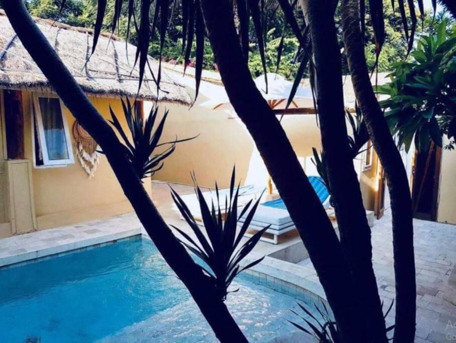 Villa Sentosa, Cheerful 3-Bedroom Villa With Pool Gili Trawangan Exterior foto